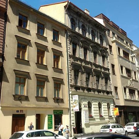 Marvelous Apartment In The Center Of Prague Luaran gambar